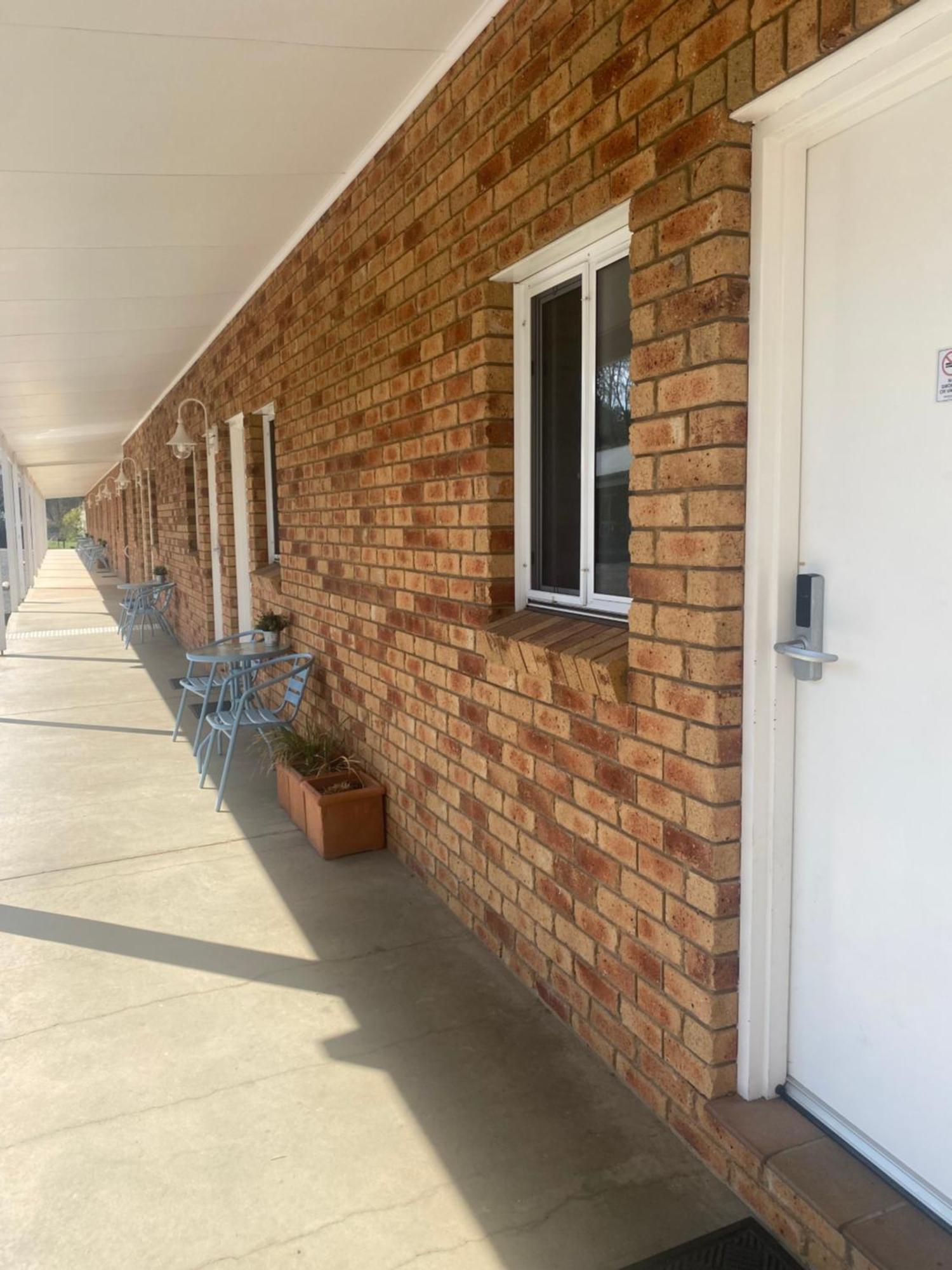 Tumbarumba Motel & Elms Restaurant المظهر الخارجي الصورة